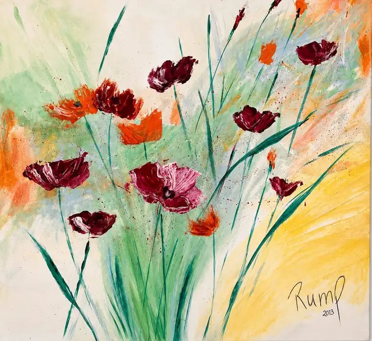 Acrylgemälde von Pia Rump: dunkelrote und orange Mohnblumen mit langen grünen Halmen vor hellem Grund, signiert Rump 2013